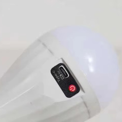 2- LED noodlamp 15W E27 B22 Li-ion oplaadbare batterij AC/DC