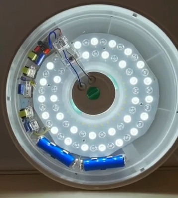 IP20-gehalte plafondverlichting met Lithiumbatterij-radarsensor en 1440lm lichtstroom