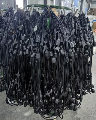 Buiten hangende gloeilamp set 100m waterdicht IP65 kabel met 200pcs verstelbare houders