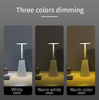 Metalen ABS Shade Touch Charging Smart Table Lamp met dimming en atmosfeerverlichting