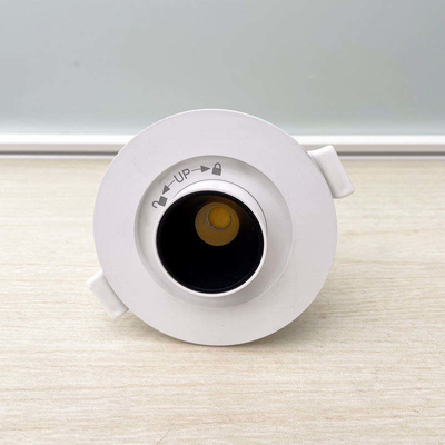 60lm/w Lamp Lichtdoeltreffendheid Bedrading Base Ugr 6w 400lm Down Light 38 Grade Spotlight