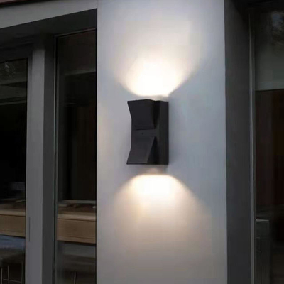 2700-6500K Kleurtemperatuur Tuin Led Wandverlichtingsarmaturen met Polycarbonat Diffuser