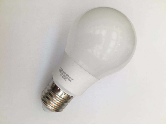 s van supergrote straalhoek A60 8w 9w E27 B22 Led lamp met plastic aluminium koelbak