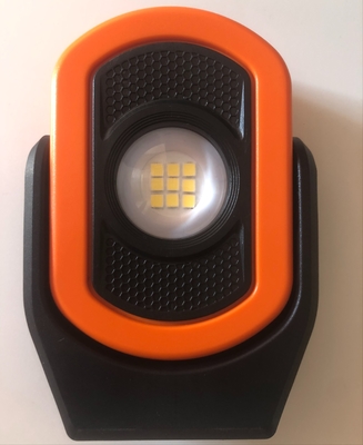 110lm/w Oplaadbaar 780 lumen Draagbaar LED-campingwerklicht met magnetische schakelaar