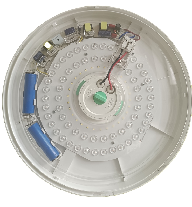 80lm/w Verwisselbare kleuren LED plafondverlichting met lithiumbatterie en radarsensor