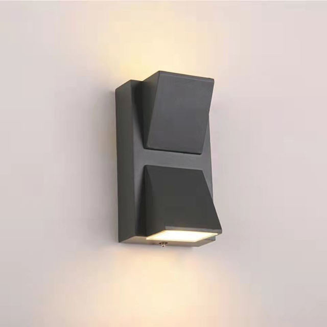 2700-6500K Kleurtemperatuur Tuin Led Wandverlichtingsarmaturen met Polycarbonat Diffuser